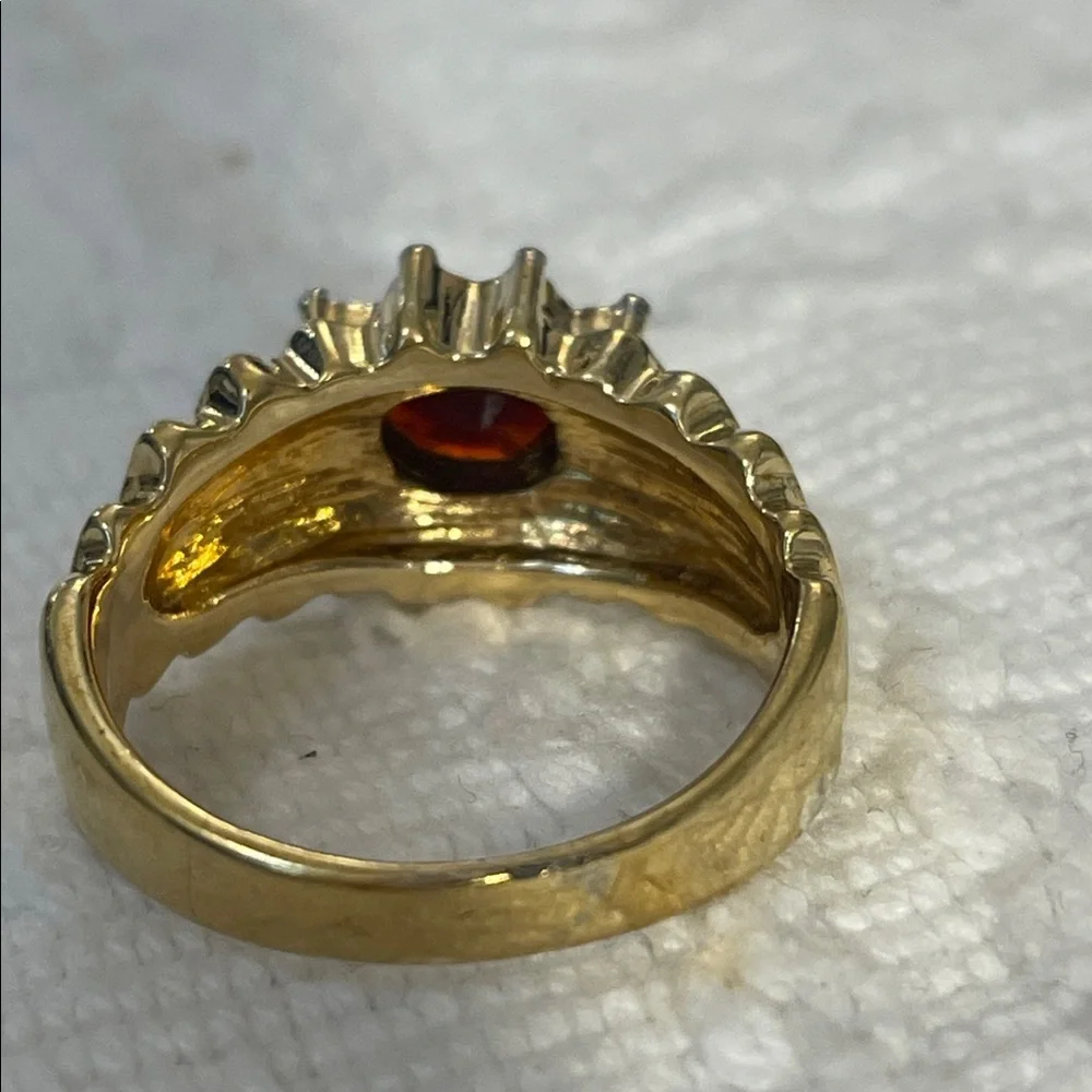 Elegant Gold and Red Stone Ring with Rhinestones Size 8.5